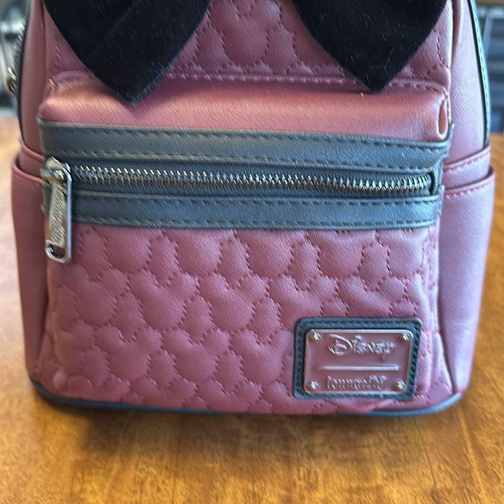 LOUNGEFLY Disney Minnie Mouse Quilted Velvet Bow Mini Backpack - Picture 6 of 16